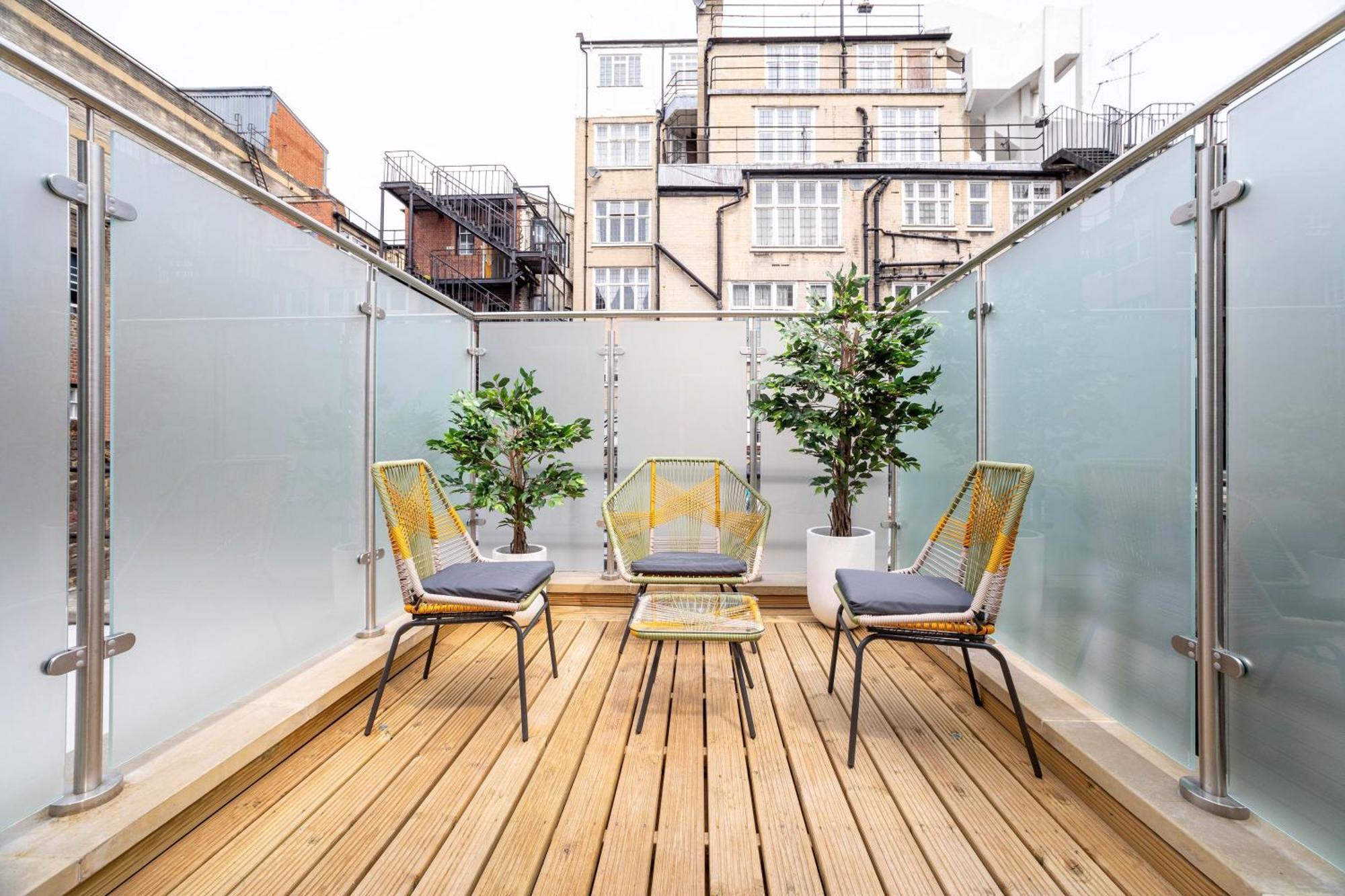 3 Bedroom Flat With Terrace In Central London Bagian luar foto