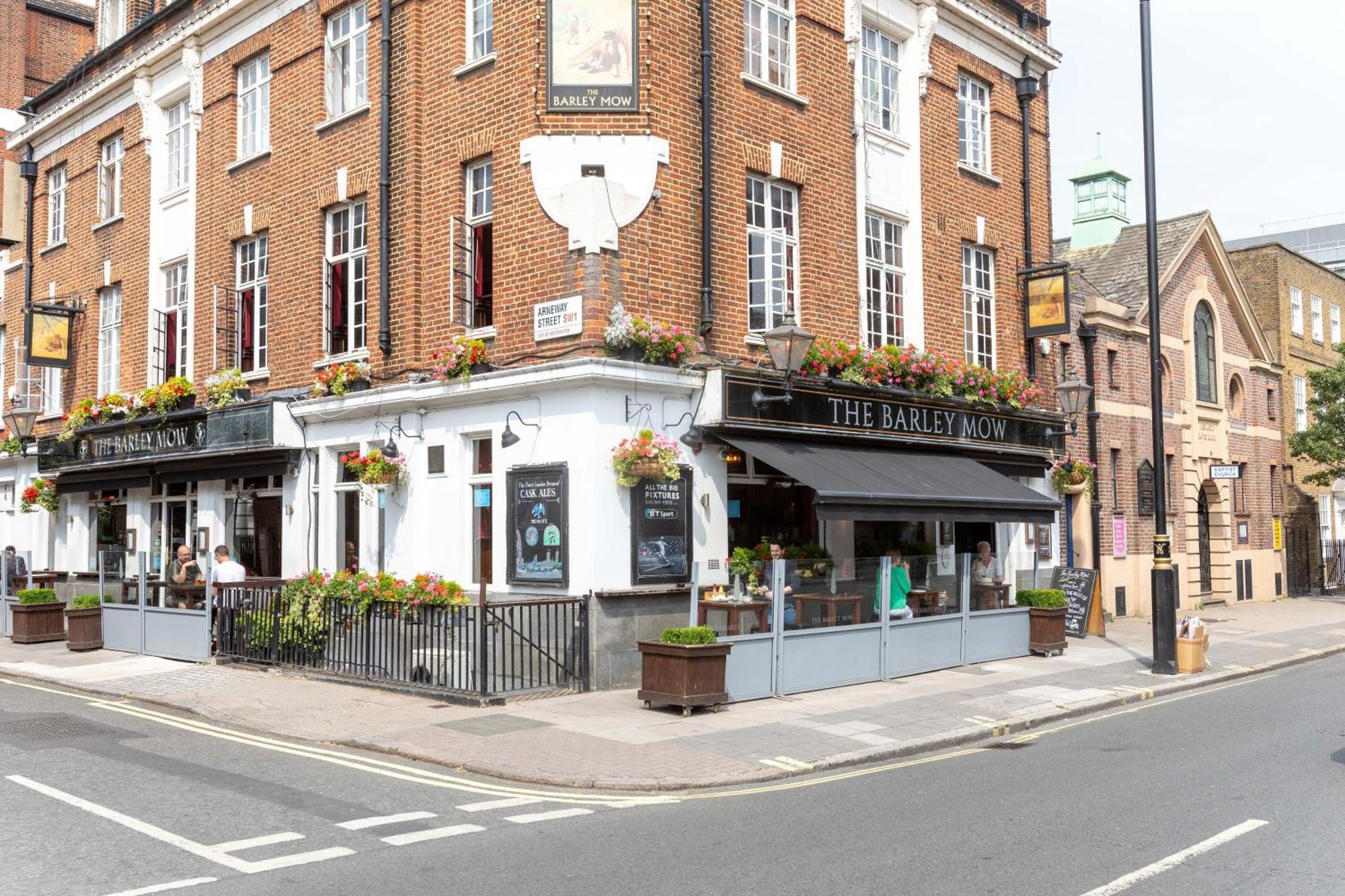 3 Bedroom Flat With Terrace In Central London Bagian luar foto